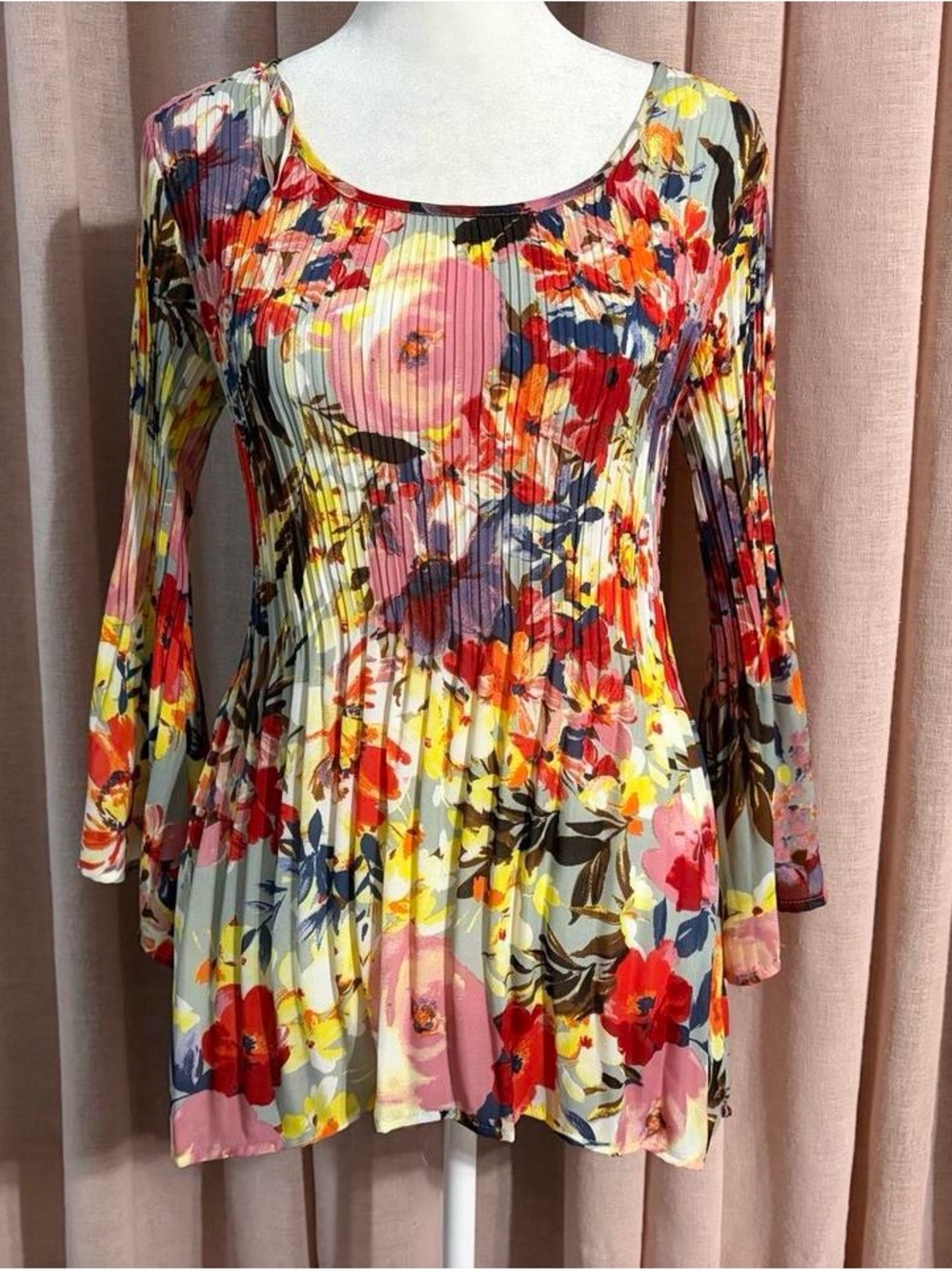 Sunny Leigh Y2k Floral Pleated Blouse